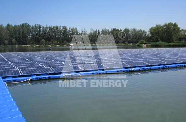 水上漂浮式浮動光伏系統(tǒng)的組成與優(yōu)缺點(diǎn)