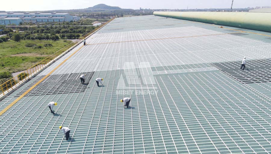 廣東湛江彩鋼瓦屋面光伏發(fā)電項(xiàng)目 第三張圖