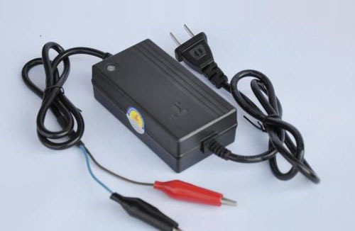 鉛酸蓄電池充電器與鋰電池充電器的區(qū)別？